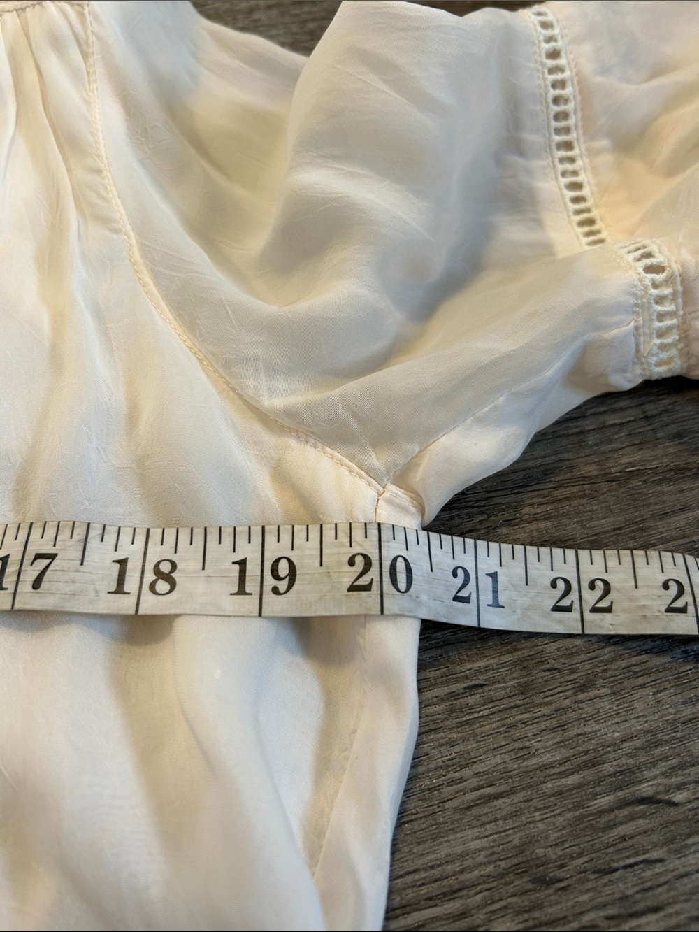 Maven West 100% Cupro Sheer Bell Sleeve Blouse Top White Size Small - Picture 9 of 10